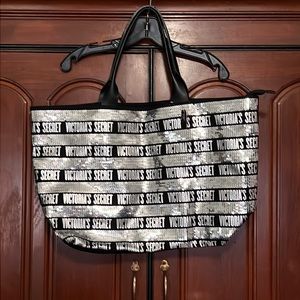 Victoria’s  Secret NWT Blingy Sequins Zipper Top Tote
